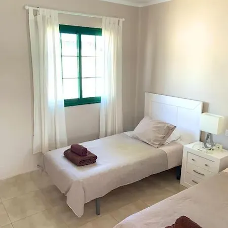 Casa Italia, Modern One Bedroom Close To The Appartement Tías